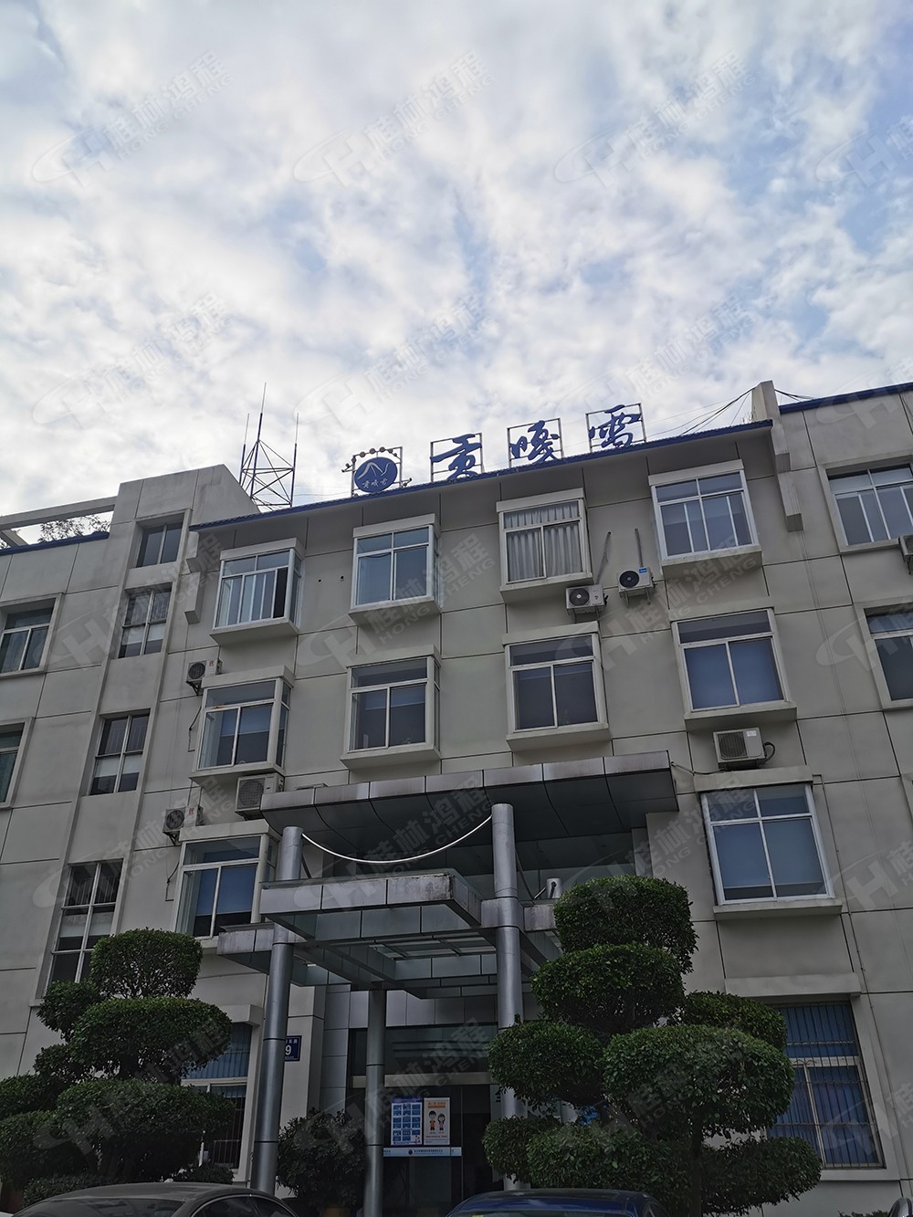 1584007385262739.jpg 0-OMYA-1.jpg