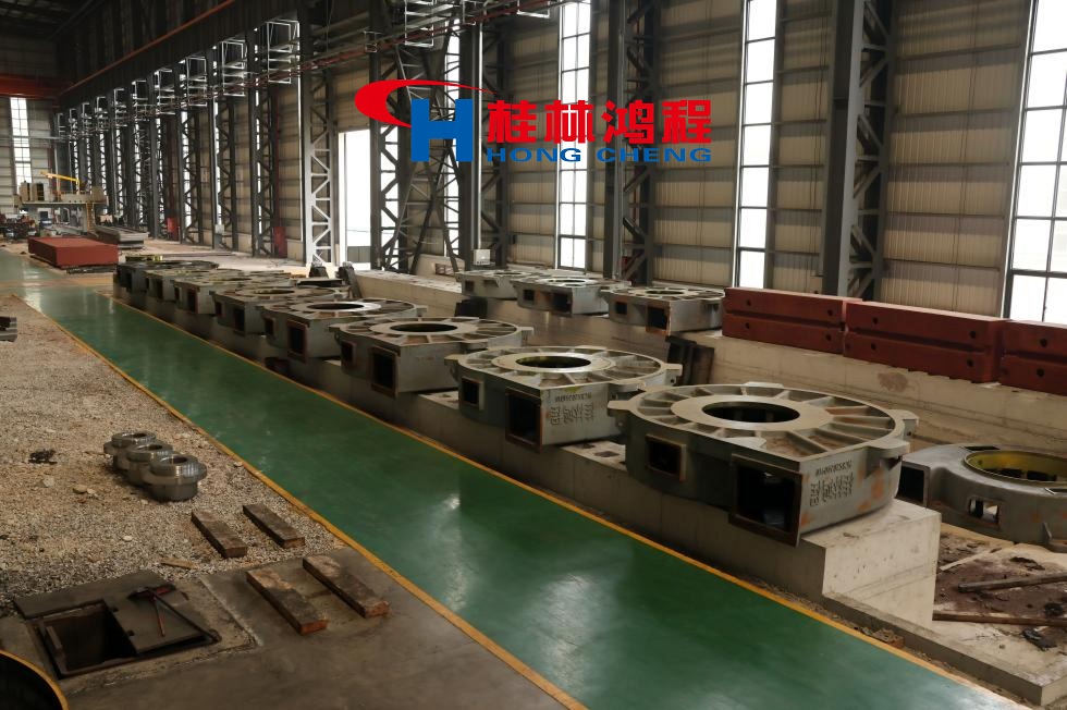 影响雷蒙磨使用寿命的因素